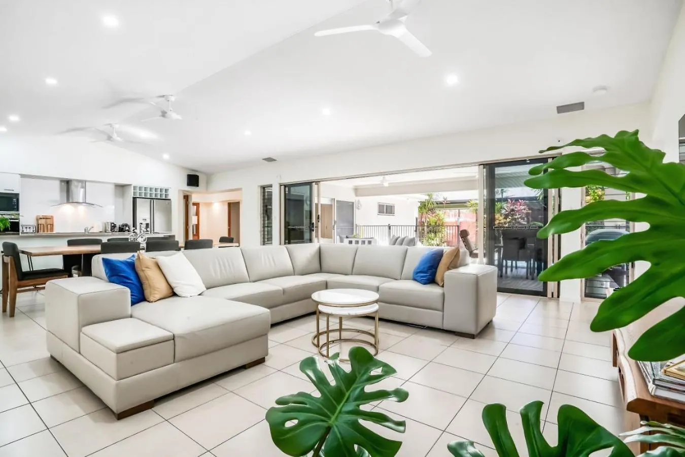 Villa Jacana At Port Douglas