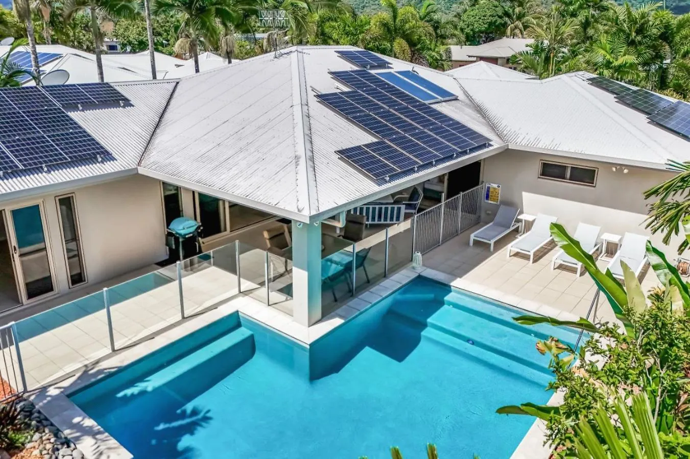 Villa Jacana At Port Douglas