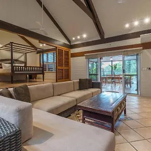 10 Wharf Street - A Tropical Family Port Douglas